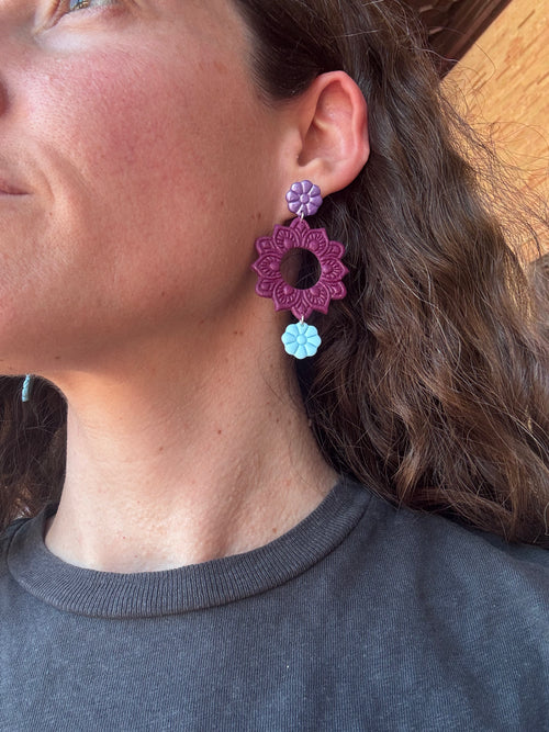 Arahal (violeta, ciruela y celeste)